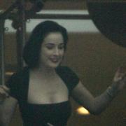 Dita Von Teese - Effeuilleuse